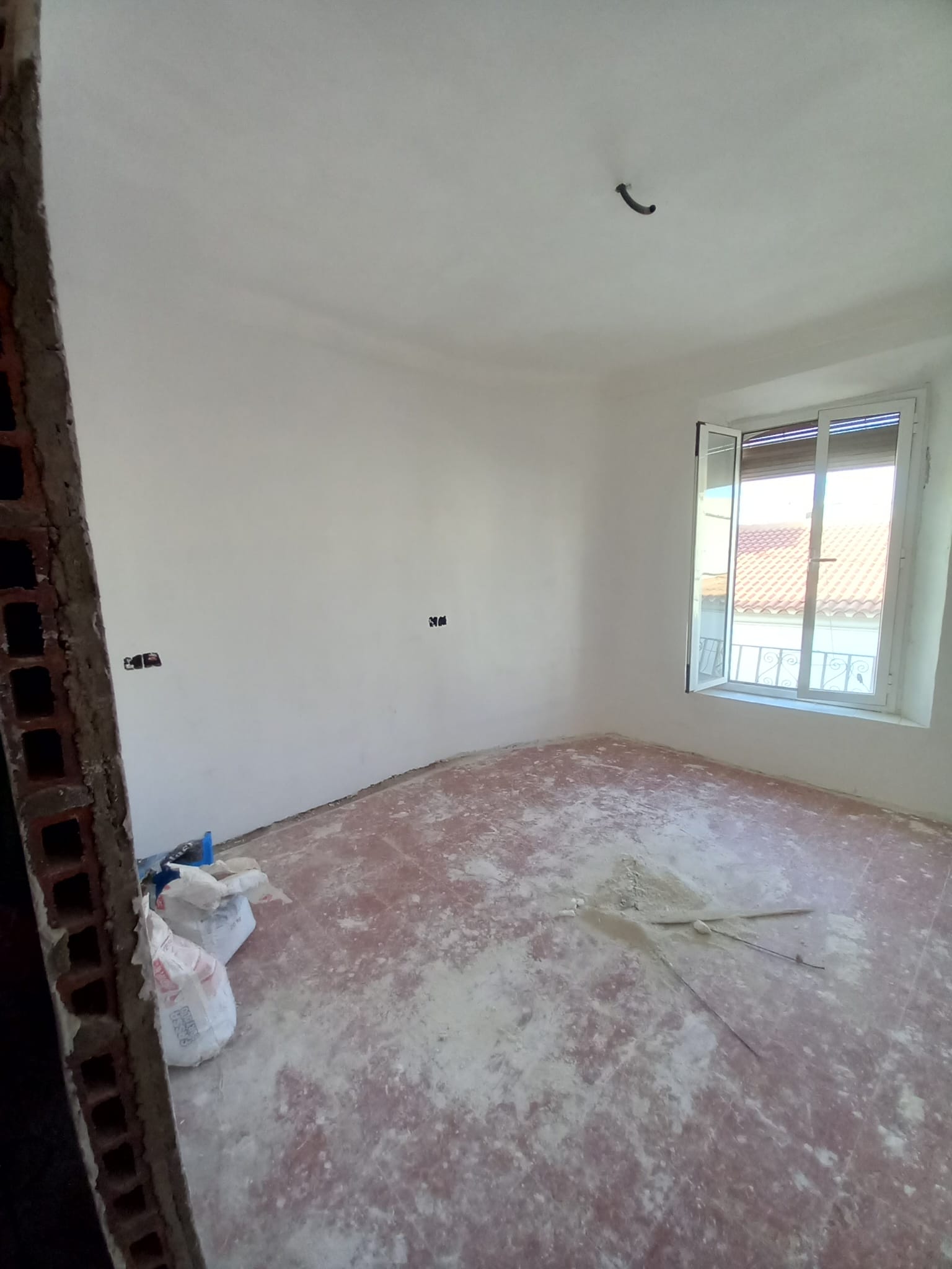 Pintura de chalets y apartamentos en Mojácar y Puerto Rey